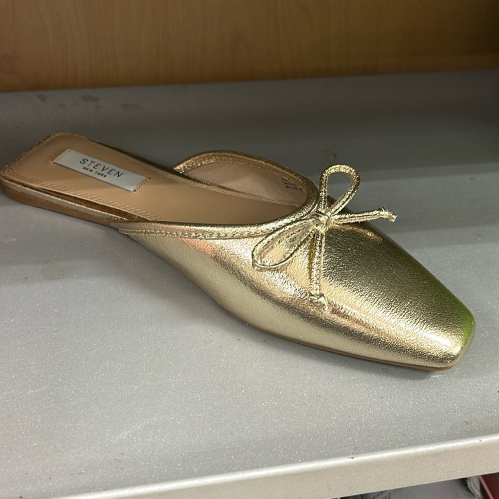 STEVEN by Steve Madden Callandra Flat Mule